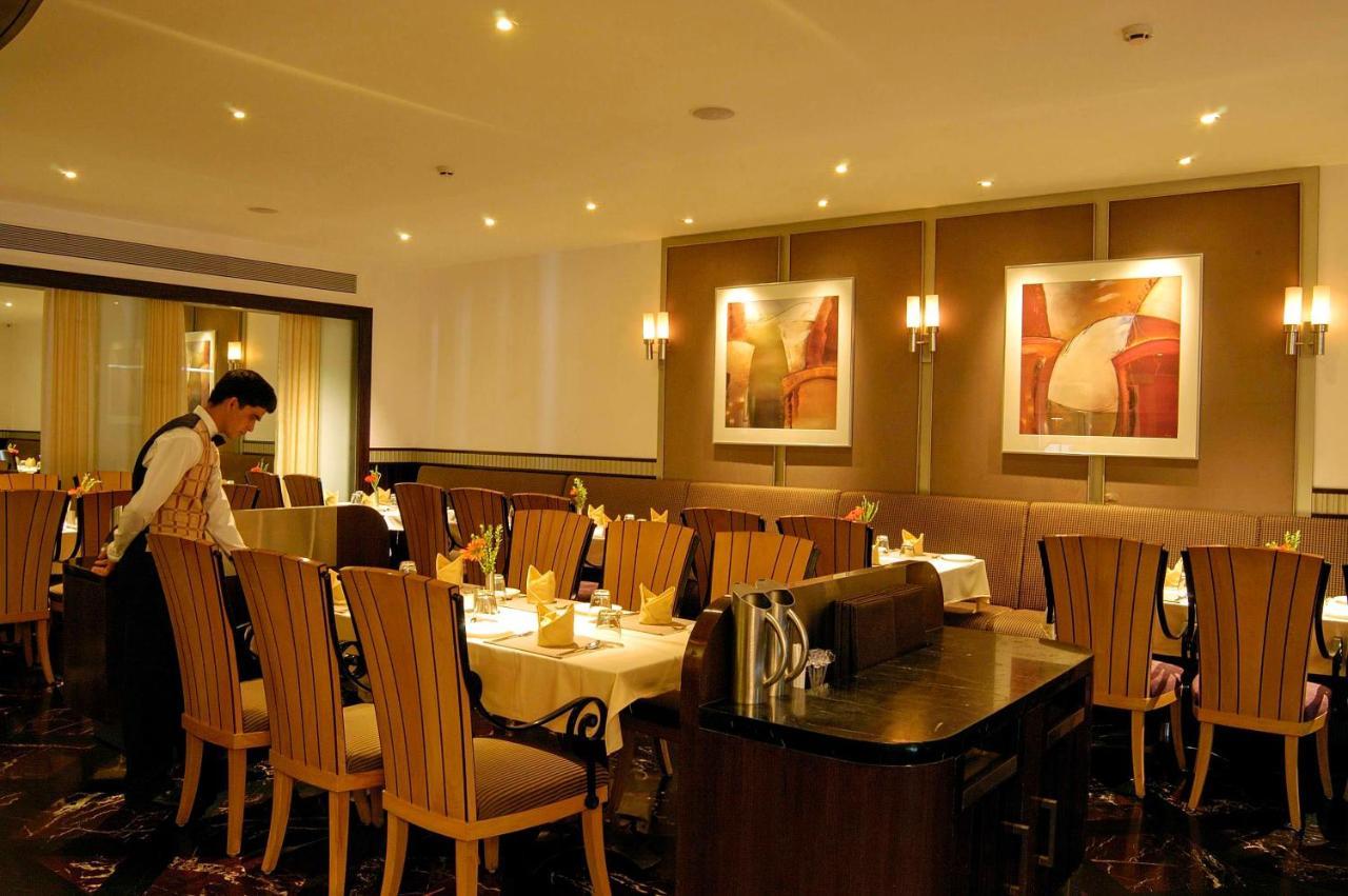 The Imperial Palace Rajkot Extérieur photo