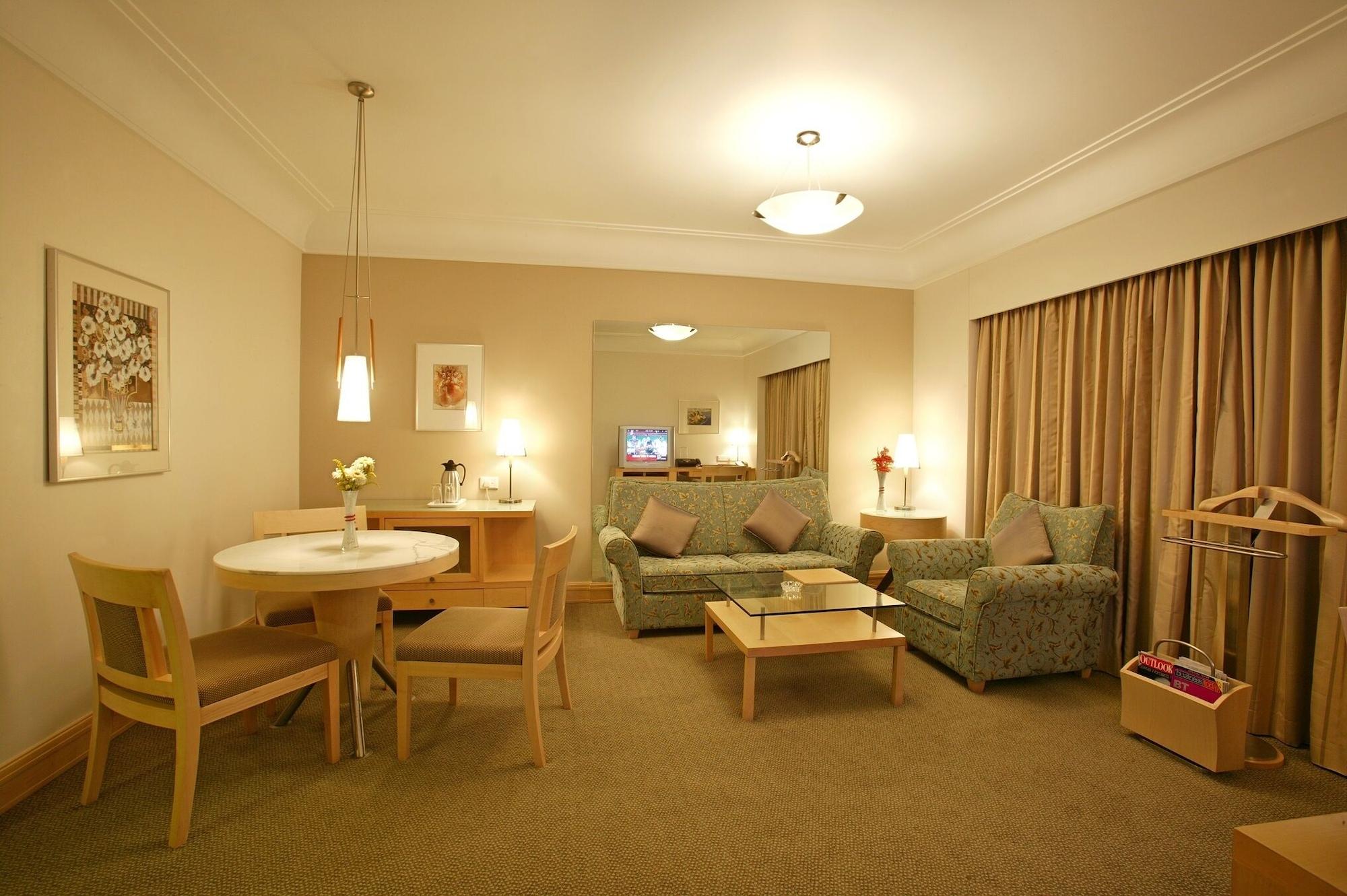 The Imperial Palace Rajkot Extérieur photo