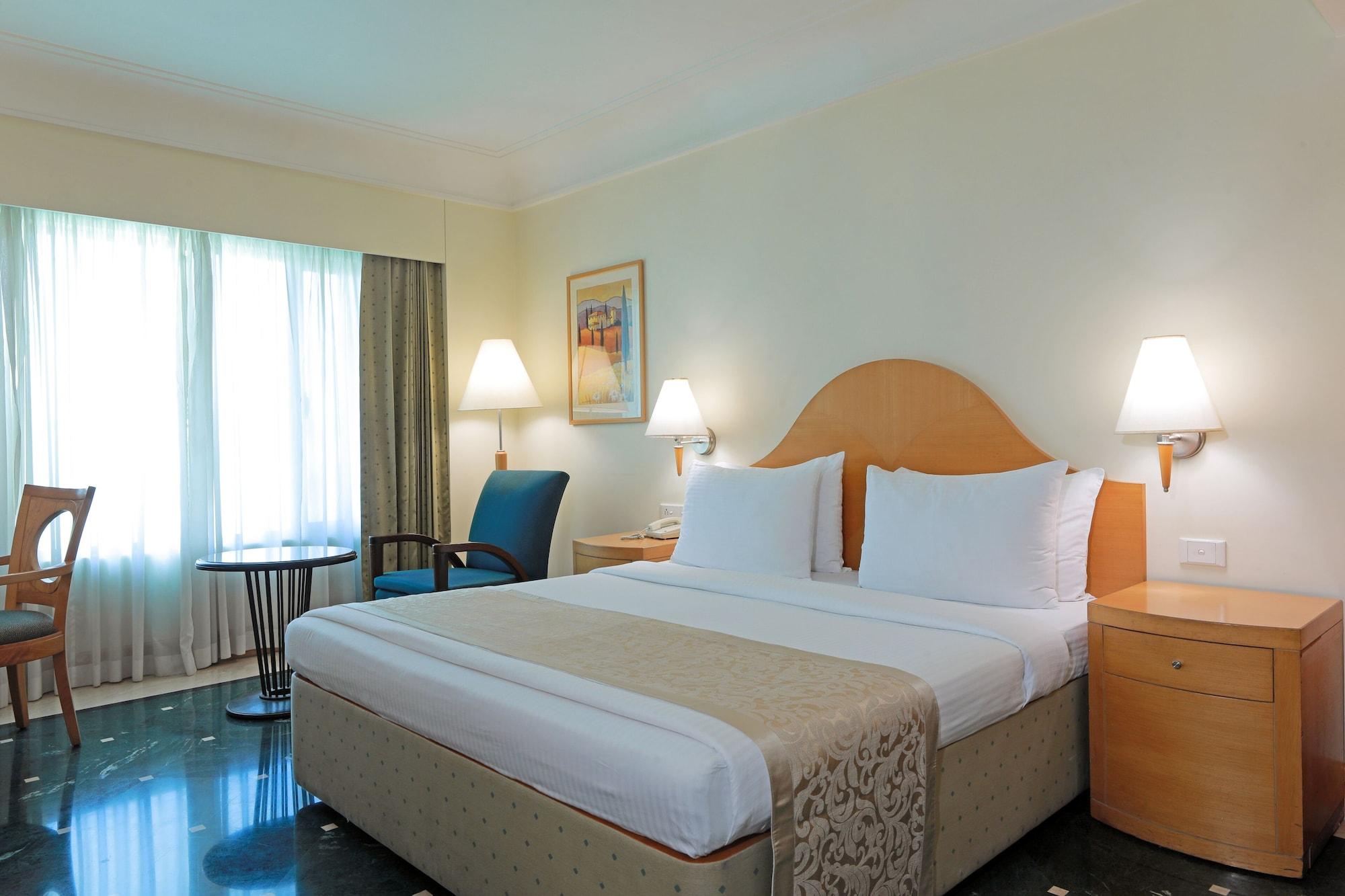 The Imperial Palace Rajkot Extérieur photo